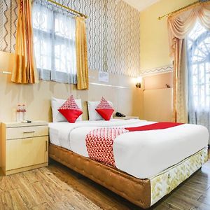Oyo 1140 Hotel Tresya Tanjung Balai